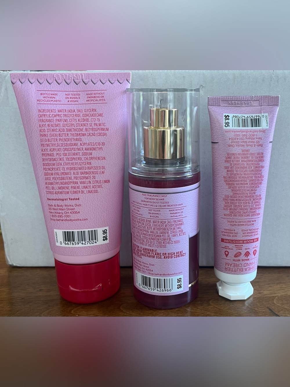 Bath & Body Works Strawberry Pound Cake Body, Hands, Body Cream QTY 3 NEW - Picture 2 of 2